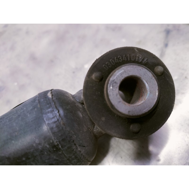 Recambio de amortiguador trasero izquierdo para toyota yaris active referencia OEM IAM 485300DA00 03091000263 151126B2 030434101