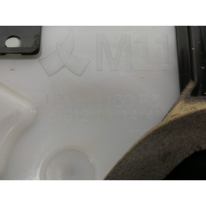 Recambio de cerradura puerta delantera derecha para toyota yaris active referencia OEM IAM U3111130F3  