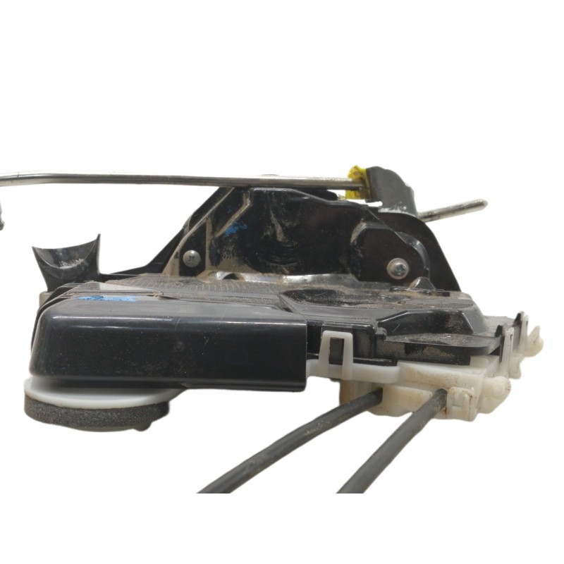 Recambio de cerradura puerta delantera izquierda para toyota yaris active referencia OEM IAM 14311140F3 14311140 151011