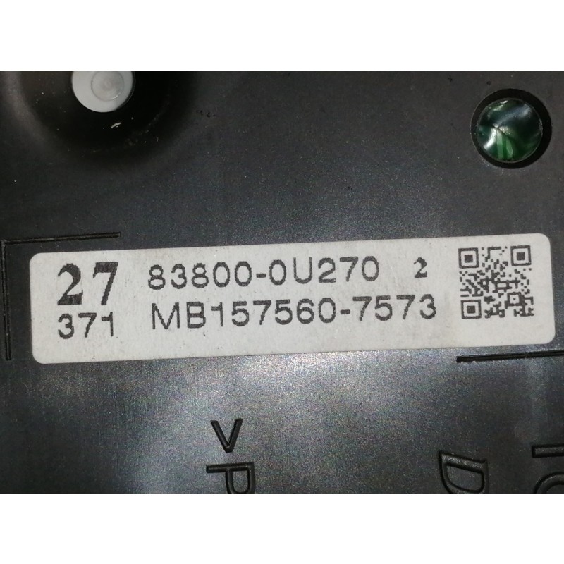 Recambio de cuadro instrumentos para toyota yaris active referencia OEM IAM 838000U270 MB1575607573 