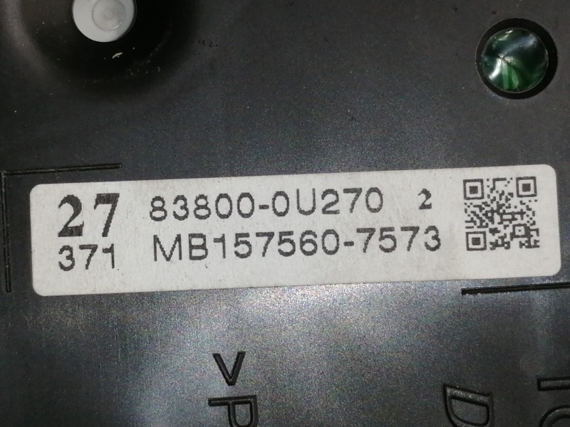 Recambio de cuadro instrumentos para toyota yaris active referencia OEM IAM 838000U270 MB1575607573 