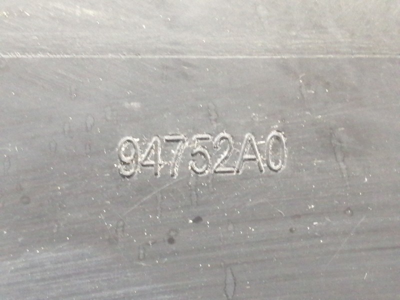 Recambio de guantera para toyota yaris active referencia OEM IAM 555500D151 555500D171 / 555510D150 555520D130 / 555520D150