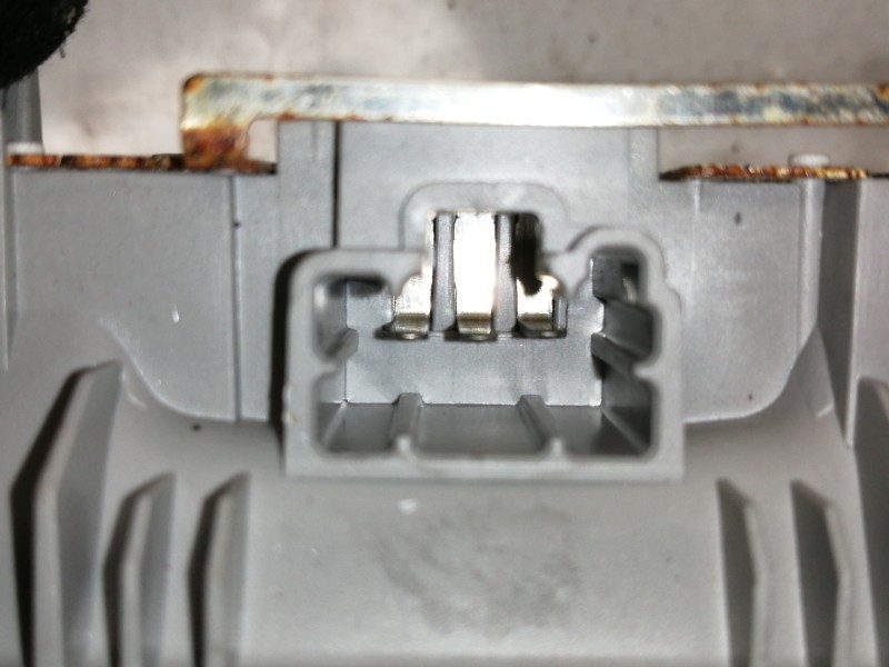 Recambio de luz interior para toyota yaris active referencia OEM IAM 812600D070  