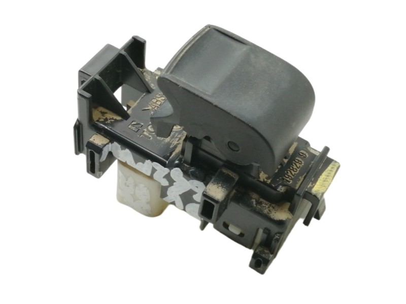 Recambio de mando elevalunas delantero derecho para toyota yaris active referencia OEM IAM 1928299  
