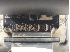 Recambio de mando elevalunas delantero derecho para toyota yaris active referencia OEM IAM 1928299   2