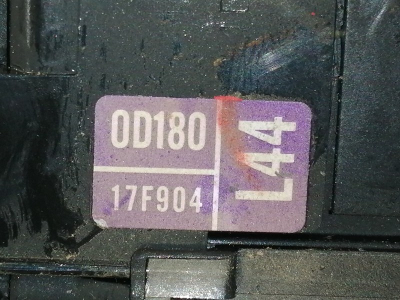 Recambio de mando limpia para toyota yaris active referencia OEM IAM 17F003LH 0D18017F904 /17F144 / 17F904 0D180