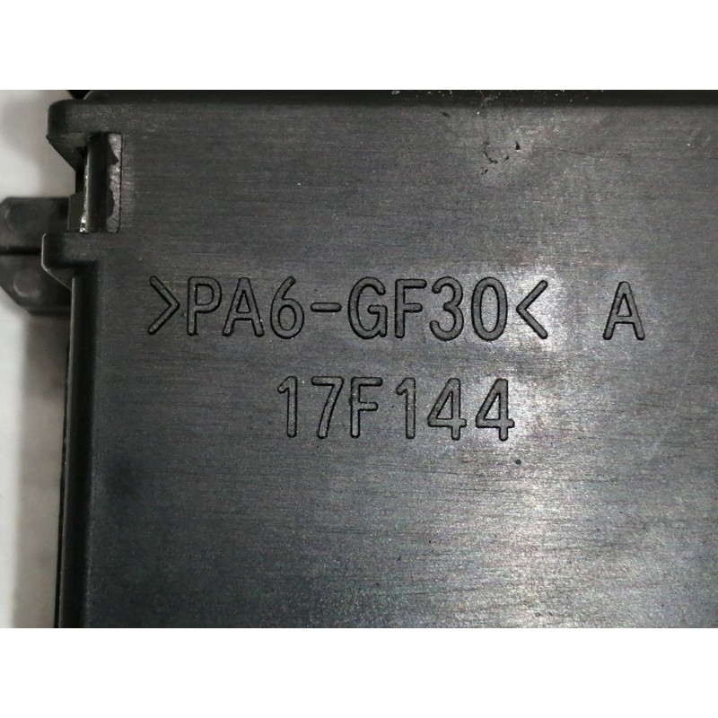 Recambio de mando limpia para toyota yaris active referencia OEM IAM 17F003LH 0D18017F904 /17F144 / 17F904 0D180