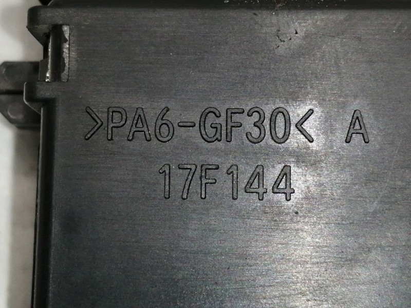 Recambio de mando limpia para toyota yaris active referencia OEM IAM 17F003LH 0D18017F904 /17F144 / 17F904 0D180