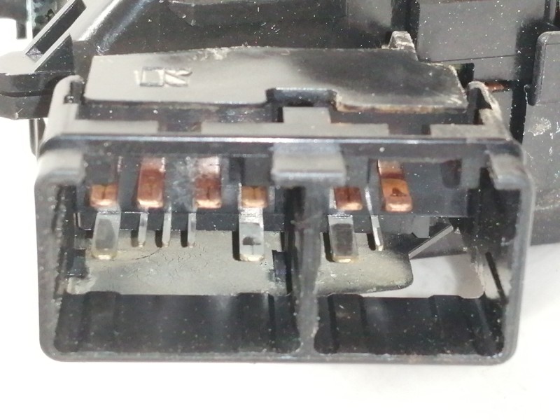 Recambio de mando limpia para toyota yaris active referencia OEM IAM 17F003LH 0D18017F904 /17F144 / 17F904 0D180