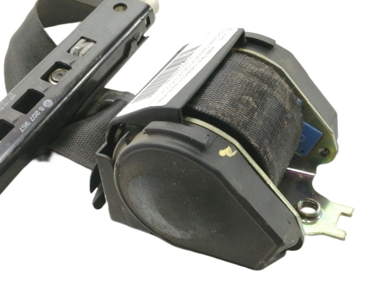 Recambio de cinturon seguridad delantero derecho para bmw serie 3 compact (e46) 320td referencia OEM IAM 7064754 601456200 