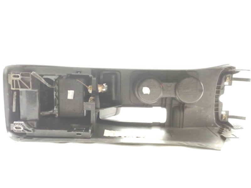 Recambio de apoyabrazos central para seat leon (5f1) style referencia OEM IAM 5F0864981A  