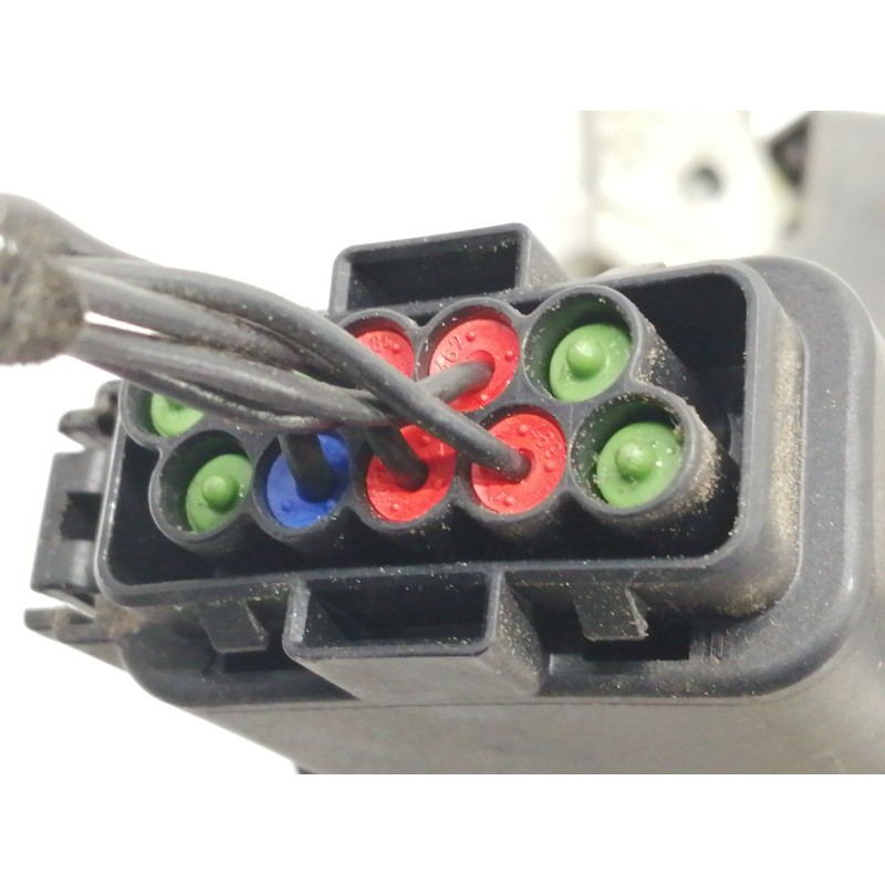 Recambio de cerradura puerta delantera derecha para ford mondeo ber. (ca2) ghia referencia OEM IAM 8M2AR21812AA 915733 