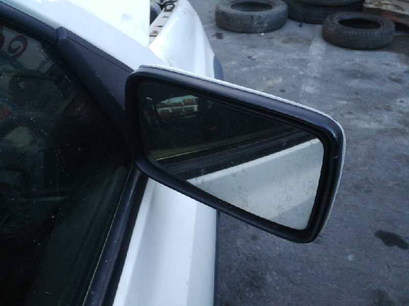Recambio de retrovisor derecho para volkswagen golf iii berlina (1h1) 2.0 referencia OEM IAM 40486  