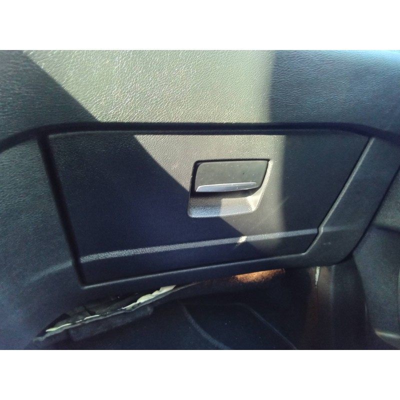 Recambio de guantera para ford mondeo ber. (ca2) ghia referencia OEM IAM 7S71A06010 0660900001 7S71A06010CJ3ZHE