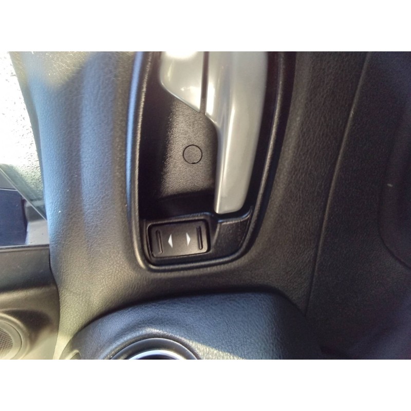 Recambio de mando elevalunas delantero derecho para ford mondeo ber. (ca2) ghia referencia OEM IAM 6M21U226A36  