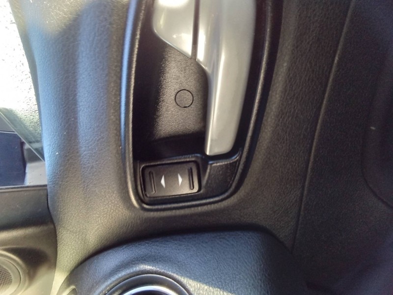 Recambio de mando elevalunas delantero derecho para ford mondeo ber. (ca2) ghia referencia OEM IAM 6M21U226A36  