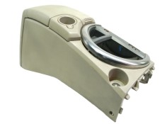 Recambio de apoyabrazos central para ssangyong kyron 200 xdi limited referencia OEM IAM   