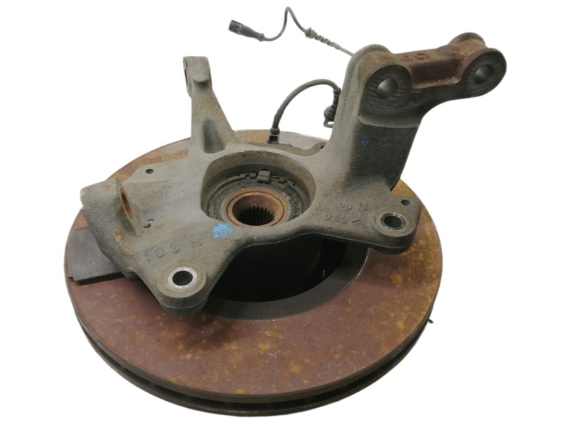 Recambio de mangueta delantera izquierda para renault megane iii berlina 5 p dynamique referencia OEM IAM 183N  