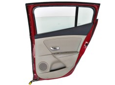 Recambio de puerta trasera derecha para renault megane iii berlina 5 p dynamique referencia OEM IAM COMPLETA   2