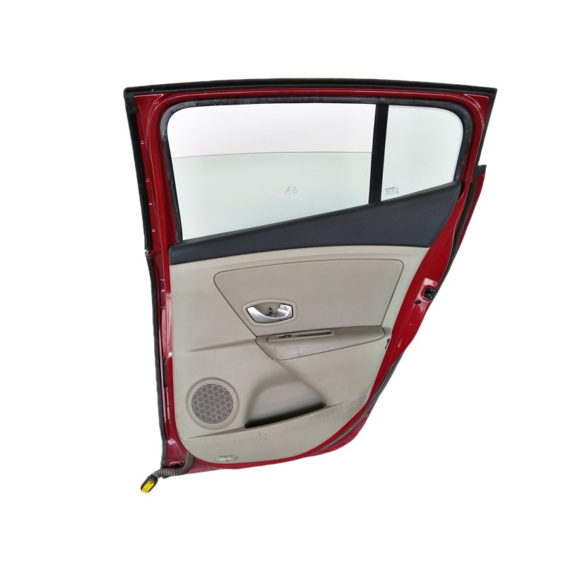 Recambio de puerta trasera derecha para renault megane iii berlina 5 p dynamique referencia OEM IAM COMPLETA  