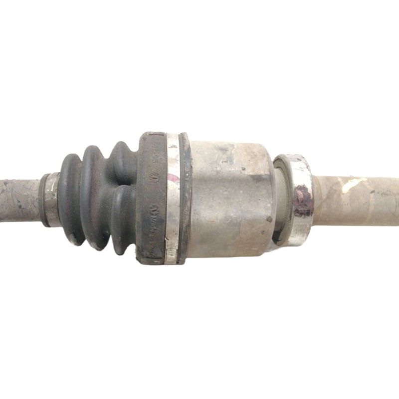 Recambio de transmision delantera derecha para renault megane iii berlina 5 p dynamique referencia OEM IAM 8200725511  