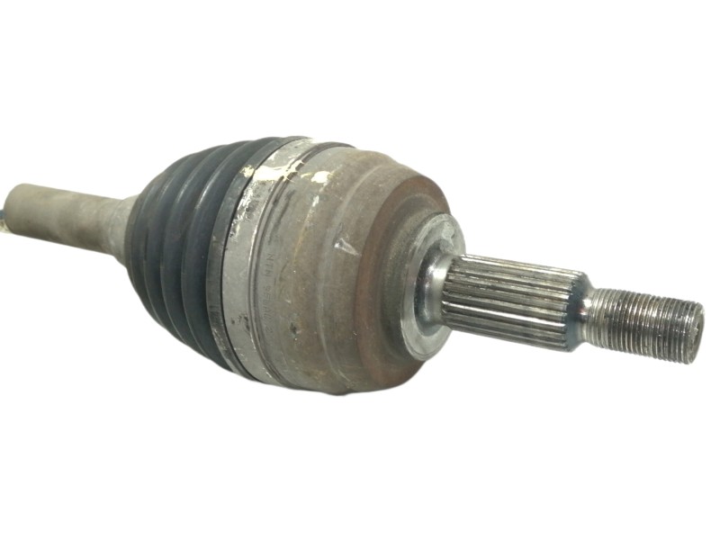 Recambio de transmision delantera izquierda para renault megane iii berlina 5 p dynamique referencia OEM IAM 8200725510  