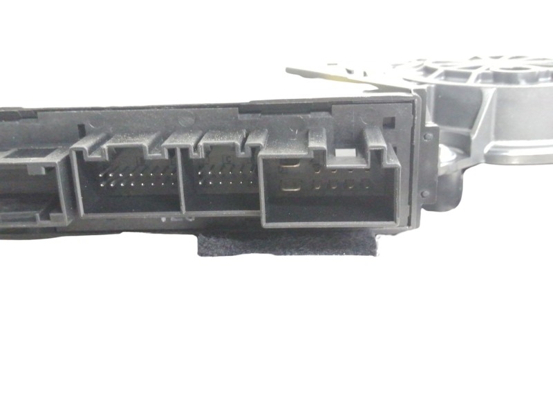 Recambio de elevalunas trasero derecho para audi a8 (4e2) 4.2 quattro referencia OEM IAM 4E0959802A  