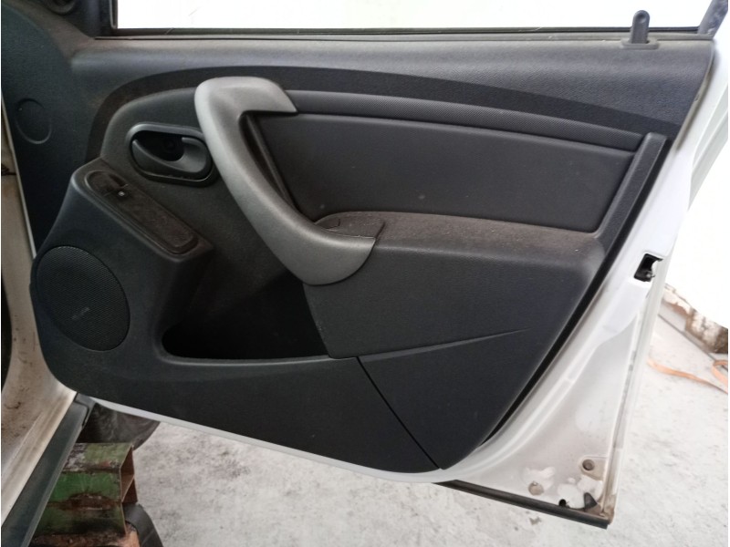 Recambio de elevalunas delantero derecho para dacia duster ambiance 4x2 referencia OEM IAM   