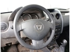 Recambio de volante para dacia duster ambiance 4x2 referencia OEM IAM    2