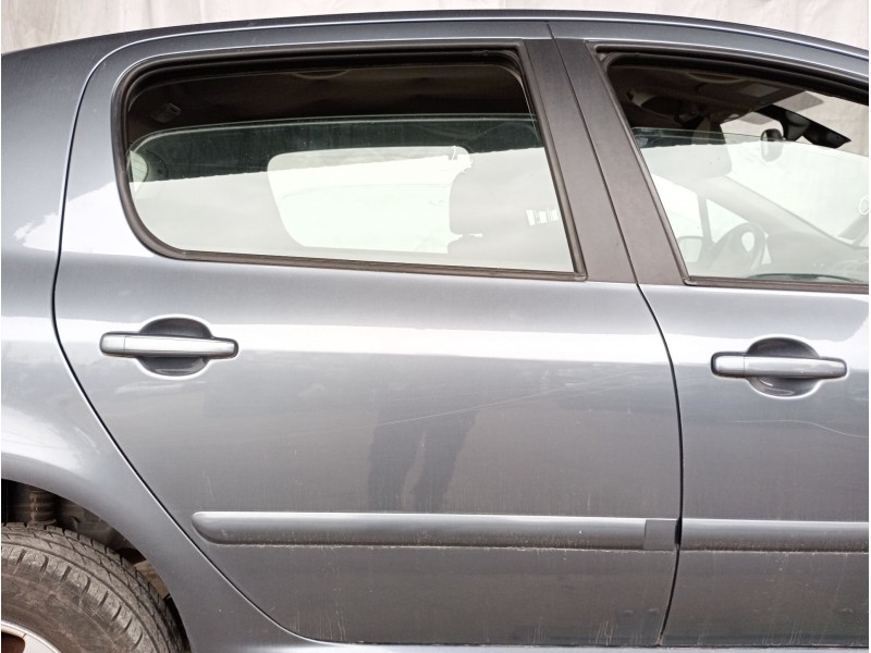 Recambio de puerta trasera derecha para peugeot 307 berlina (s2) xs referencia OEM IAM   