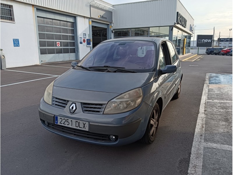 renault scenic ii del año 2006