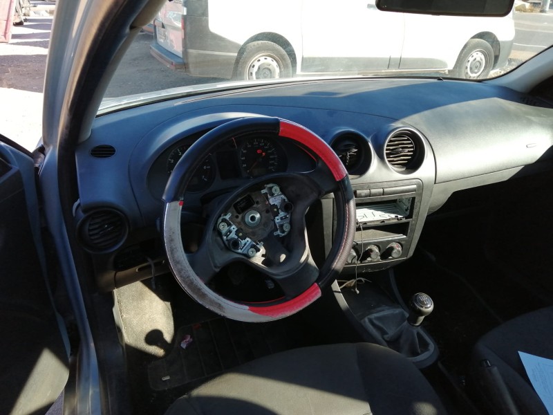 seat ibiza iii (6l1) del año 2004