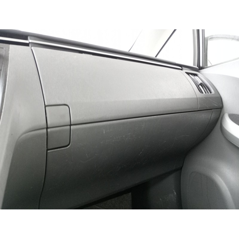 Recambio de guantera para toyota prius (nhw30) plug-in hybrid advance referencia OEM IAM   