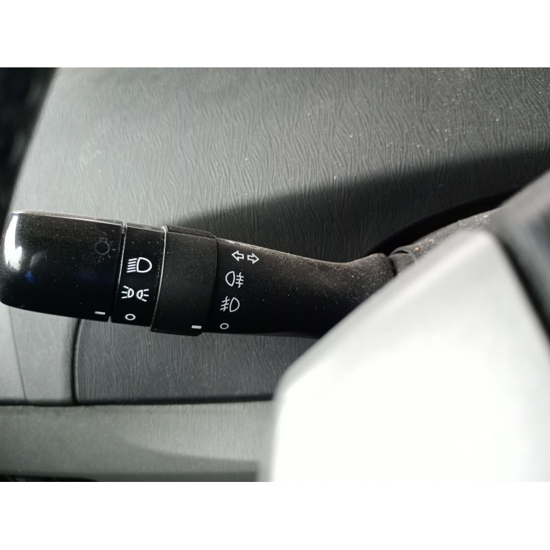 Recambio de mando intermitentes para toyota prius (nhw30) plug-in hybrid advance referencia OEM IAM   