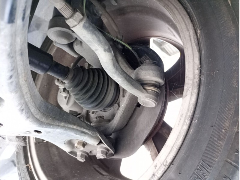 Recambio de mangueta delantera derecha para toyota prius (nhw30) plug-in hybrid advance referencia OEM IAM   