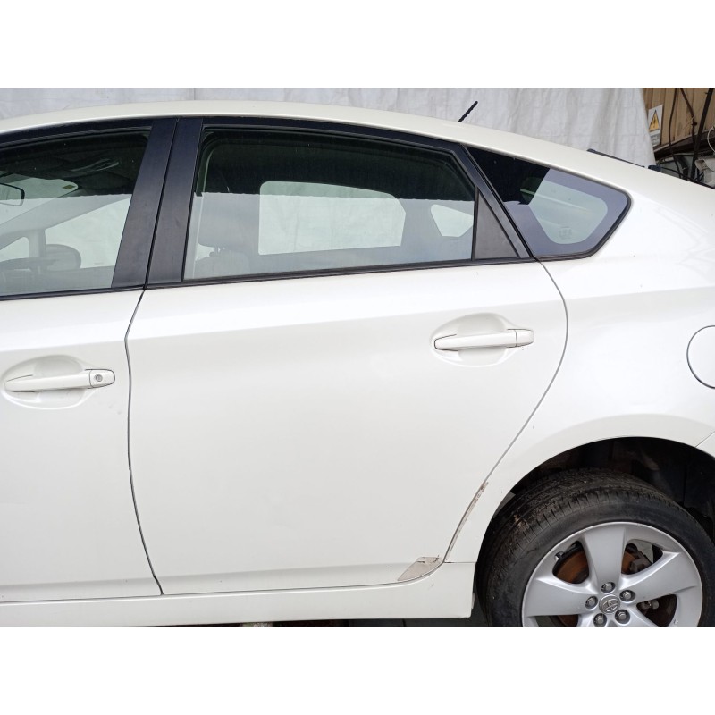 Recambio de puerta trasera izquierda para toyota prius (nhw30) plug-in hybrid advance referencia OEM IAM   