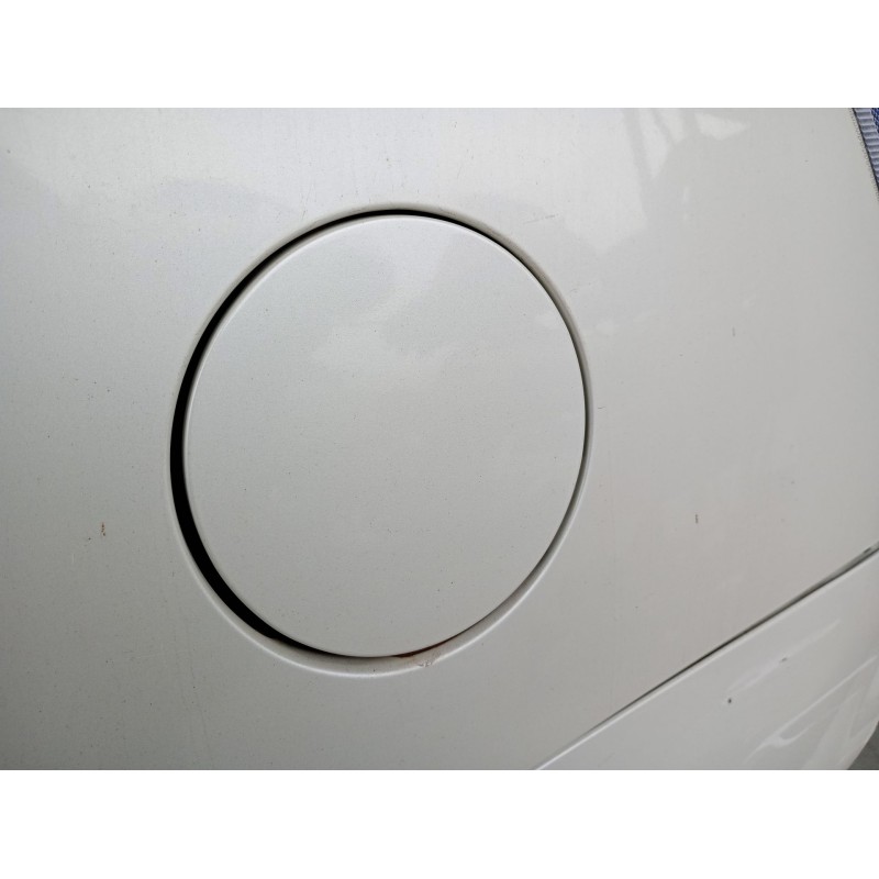 Recambio de tapa exterior combustible para toyota prius (nhw30) plug-in hybrid advance referencia OEM IAM   