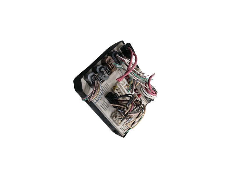 Recambio de caja reles / fusibles para renault laguna iii dynamique referencia OEM IAM   