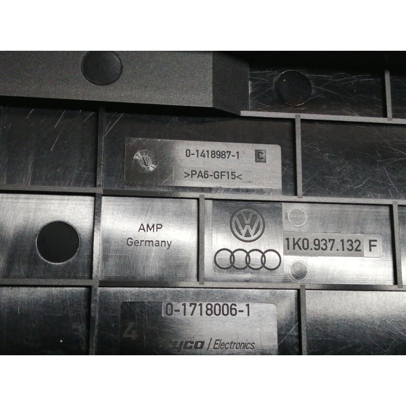 Recambio de caja reles / fusibles para volkswagen passat berlina (3c2) advance referencia OEM IAM   