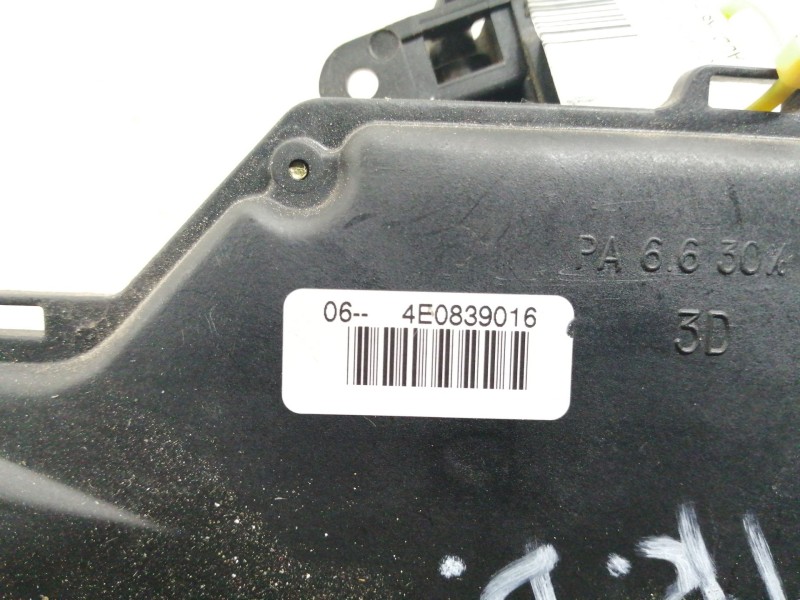 Recambio de cerradura puerta trasera derecha para audi a8 (4e2) 4.2 quattro referencia OEM IAM   