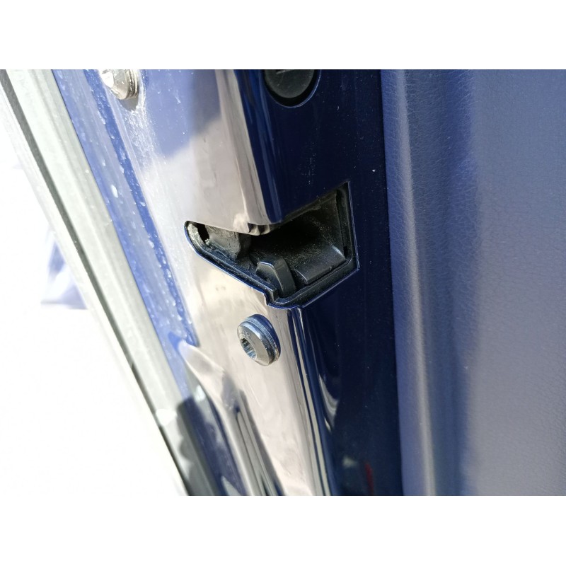 Recambio de cerradura puerta trasera izquierda para audi a6 c5 (4b2) 2.5 tdi referencia OEM IAM   