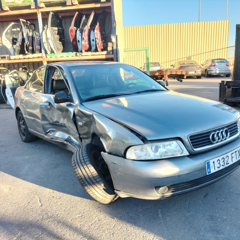 audi a4 berlina (b5) del año 2007