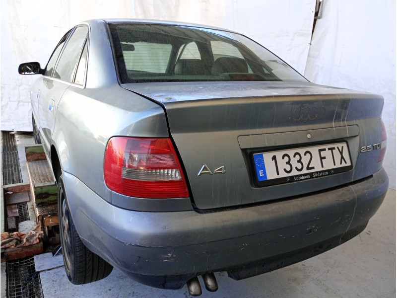 audi a4 berlina (b5) del año 2007