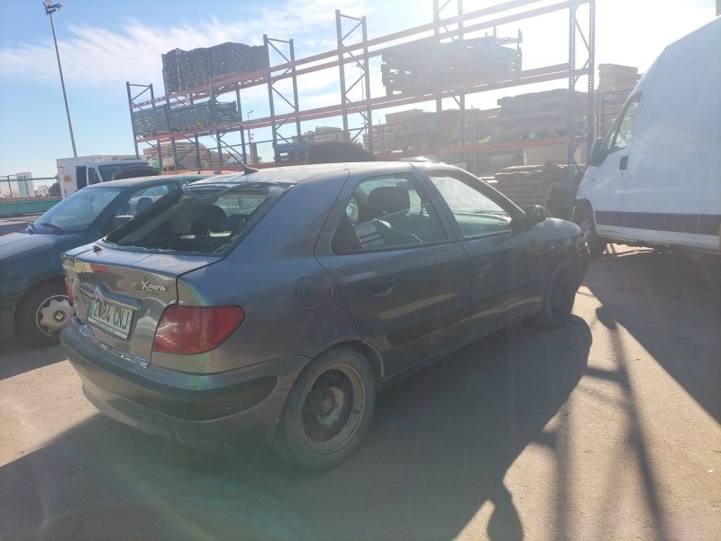 citroën xsara berlina del año 2003