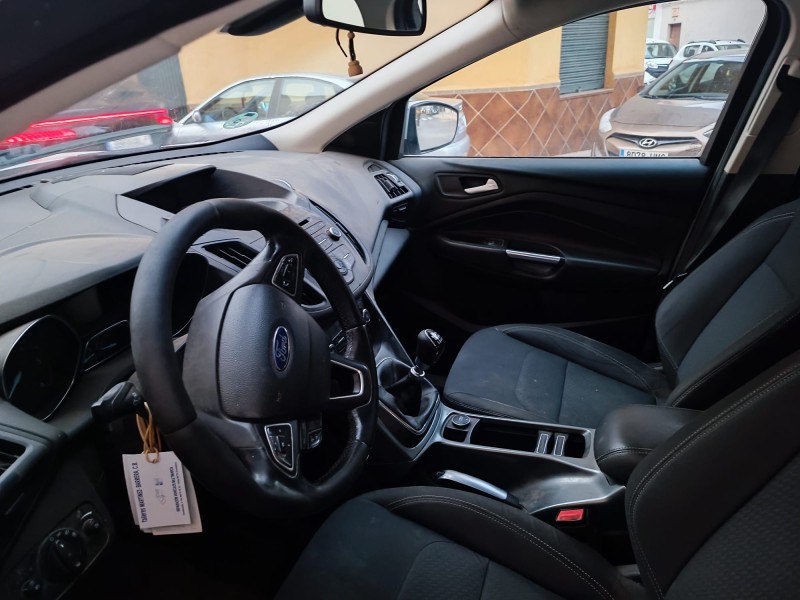 ford kuga (cbs) del año 2018