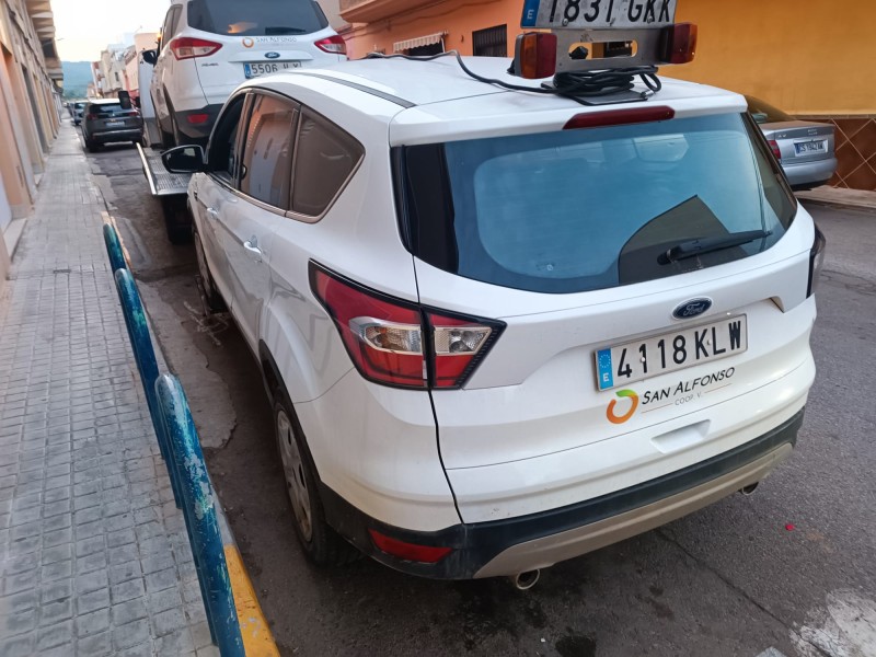 ford kuga (cbs) del año 2018