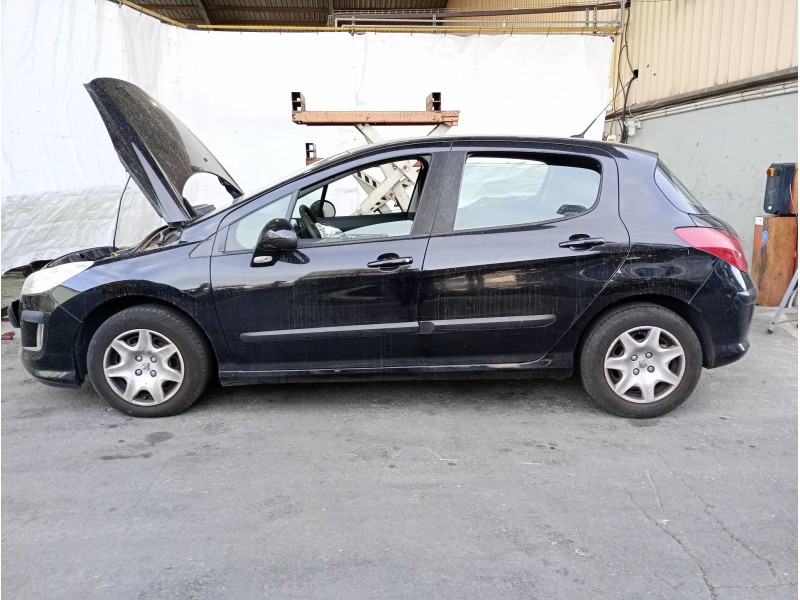 peugeot 308 del año 2010