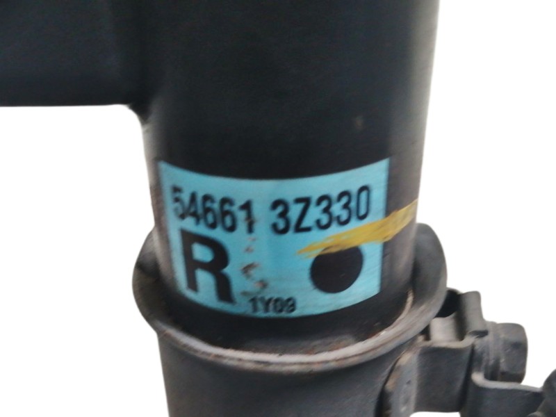 Recambio de amortiguador delantero derecho para hyundai i40 style blue referencia OEM IAM  546613Z330 