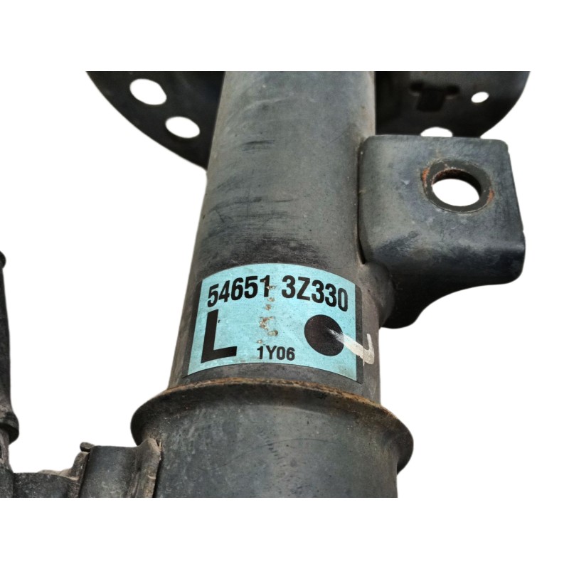 Recambio de amortiguador delantero izquierdo para hyundai i40 style blue referencia OEM IAM  546513Z330 