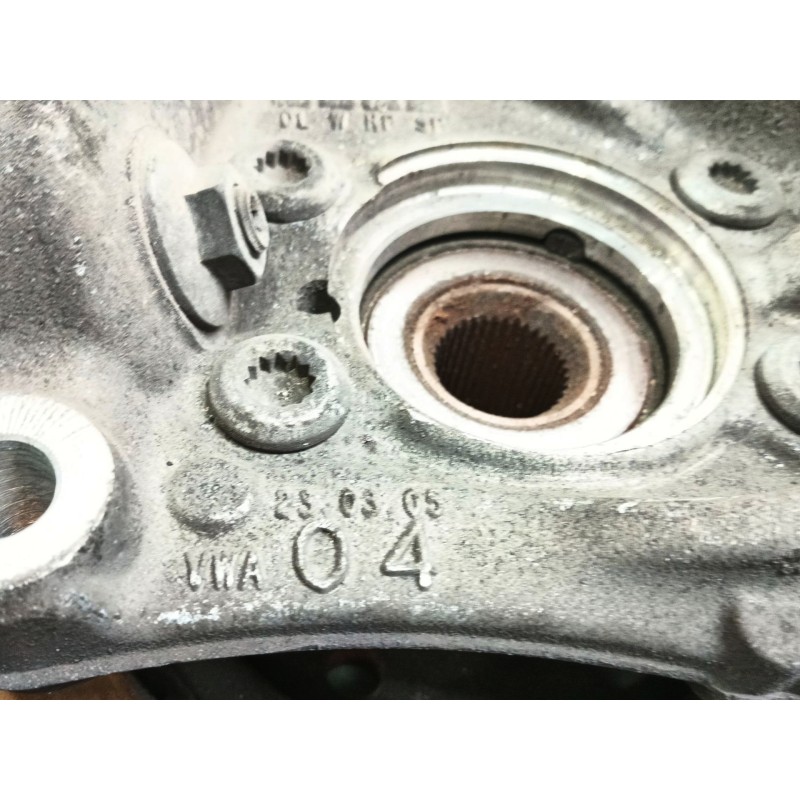 Recambio de mangueta delantera izquierda para volkswagen passat berlina (3c2) advance referencia OEM IAM   